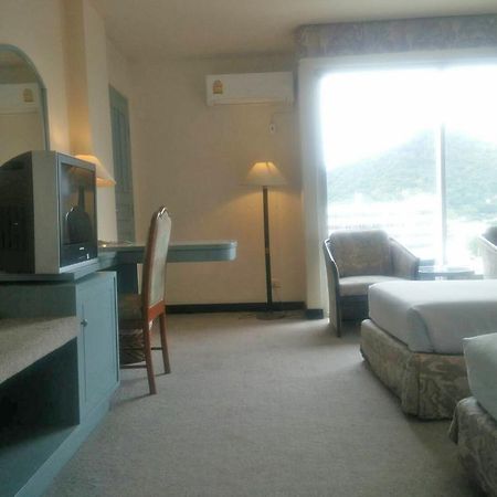 Sinthavee Hotel Phuket Esterno foto
